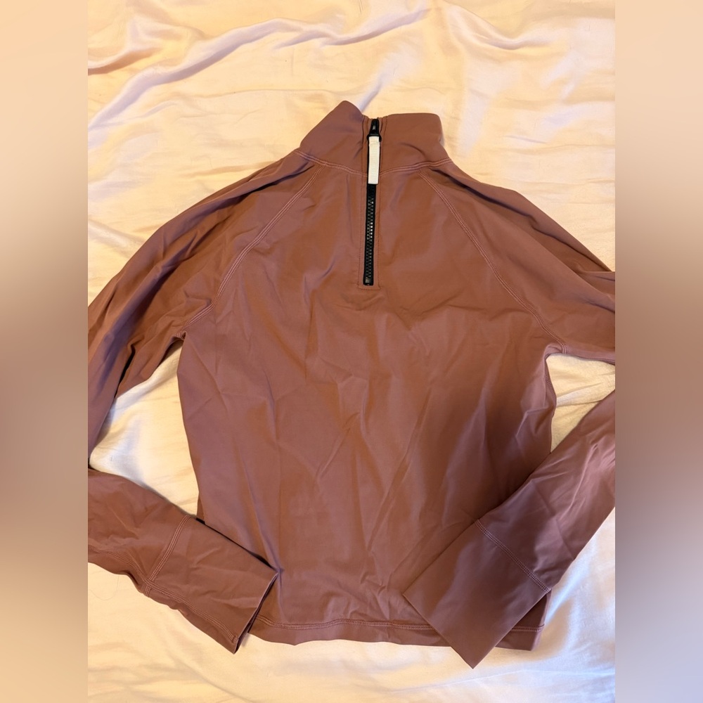Vuori Women's Long Sleeve Mauve Top